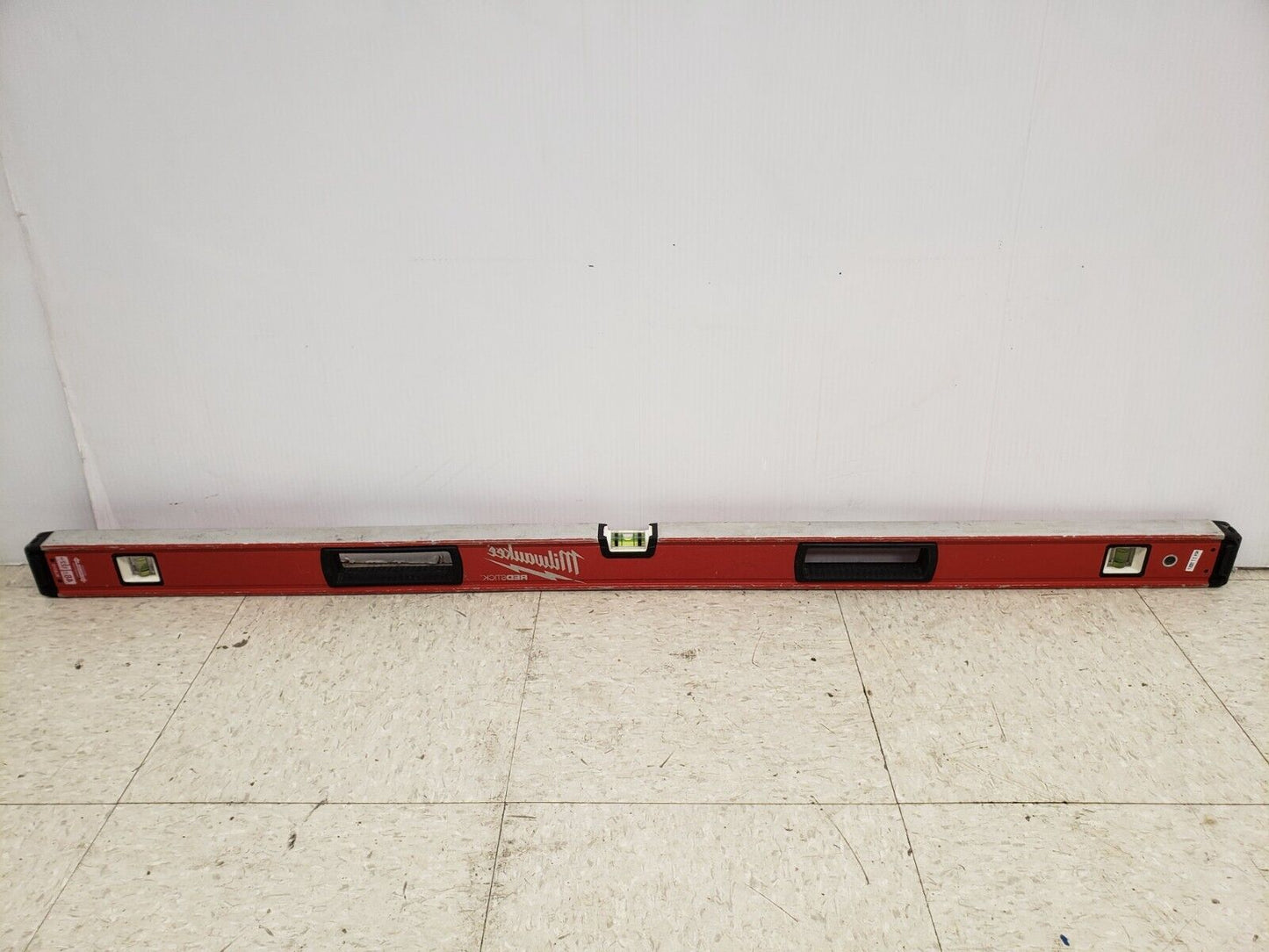 (68997-2) Milwaukee MIBX43 48" Level