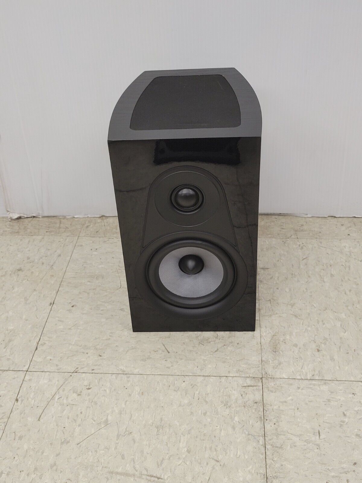 (66748-1) Soundstage B2 Pair Speakers