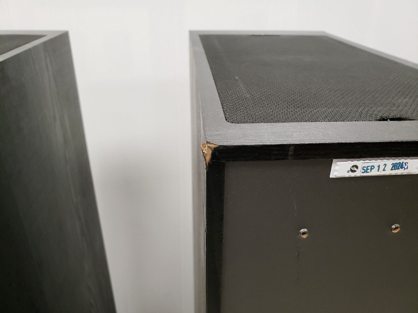 (I-35021) Klipsch R-625FA Tower Speakers