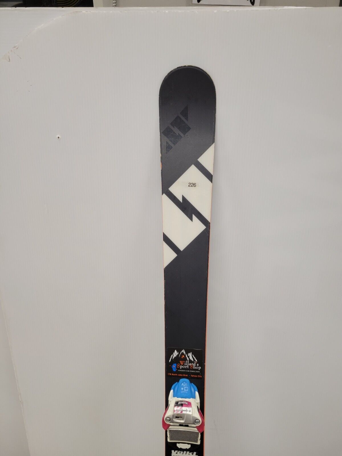 (56028-2) Volki Gotama JR Skis-158Cm