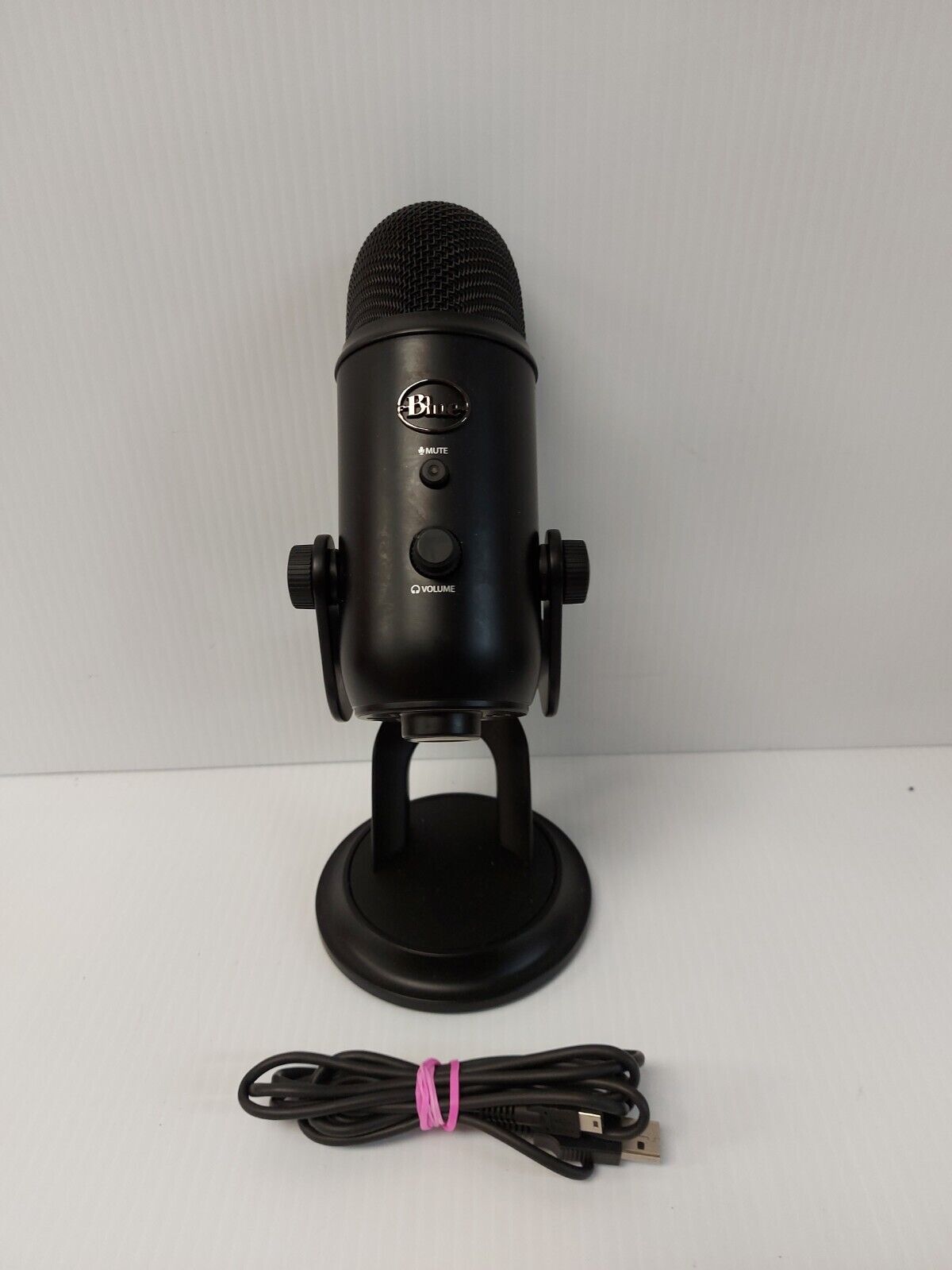 (N82522-8) Blue A00132 Microphone