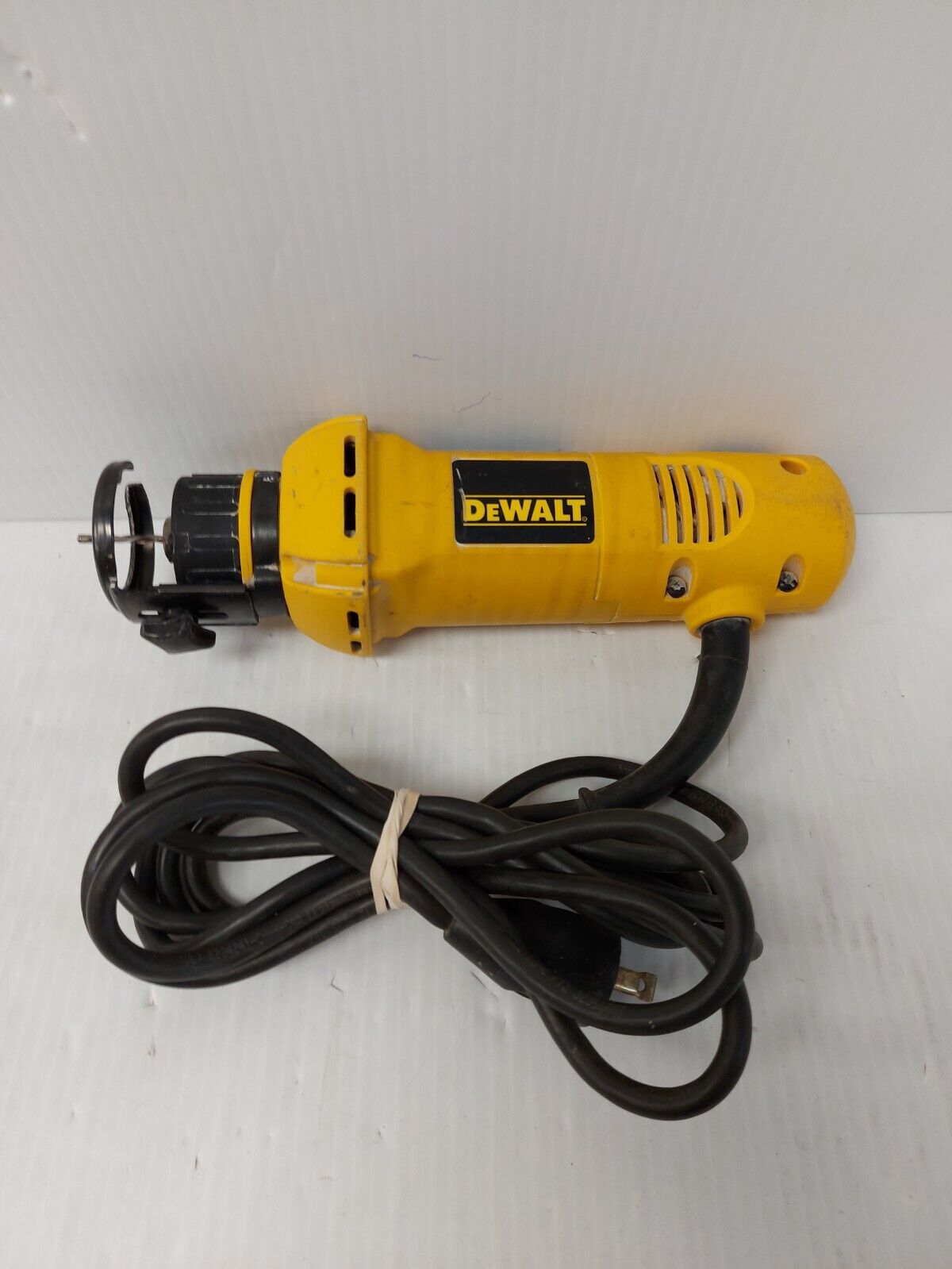 (N84942-2) DeWalt DW660 Cut Out Tool
