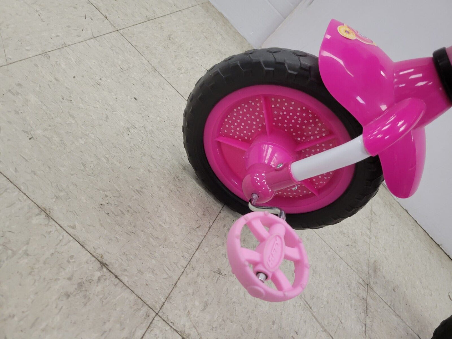 (61366-1) Huffy Minnie Mouse Tricycle