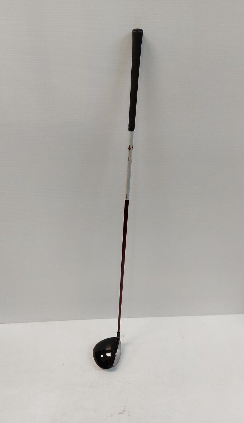 (N85204-1) Taylormade R946 16Pc Golf Set