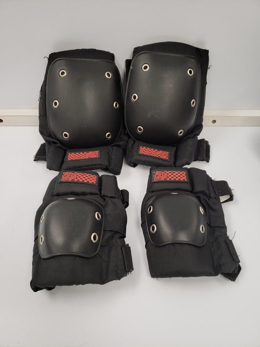 (68239-8) Bravo Sports Roller Blade Pads-Size M/L