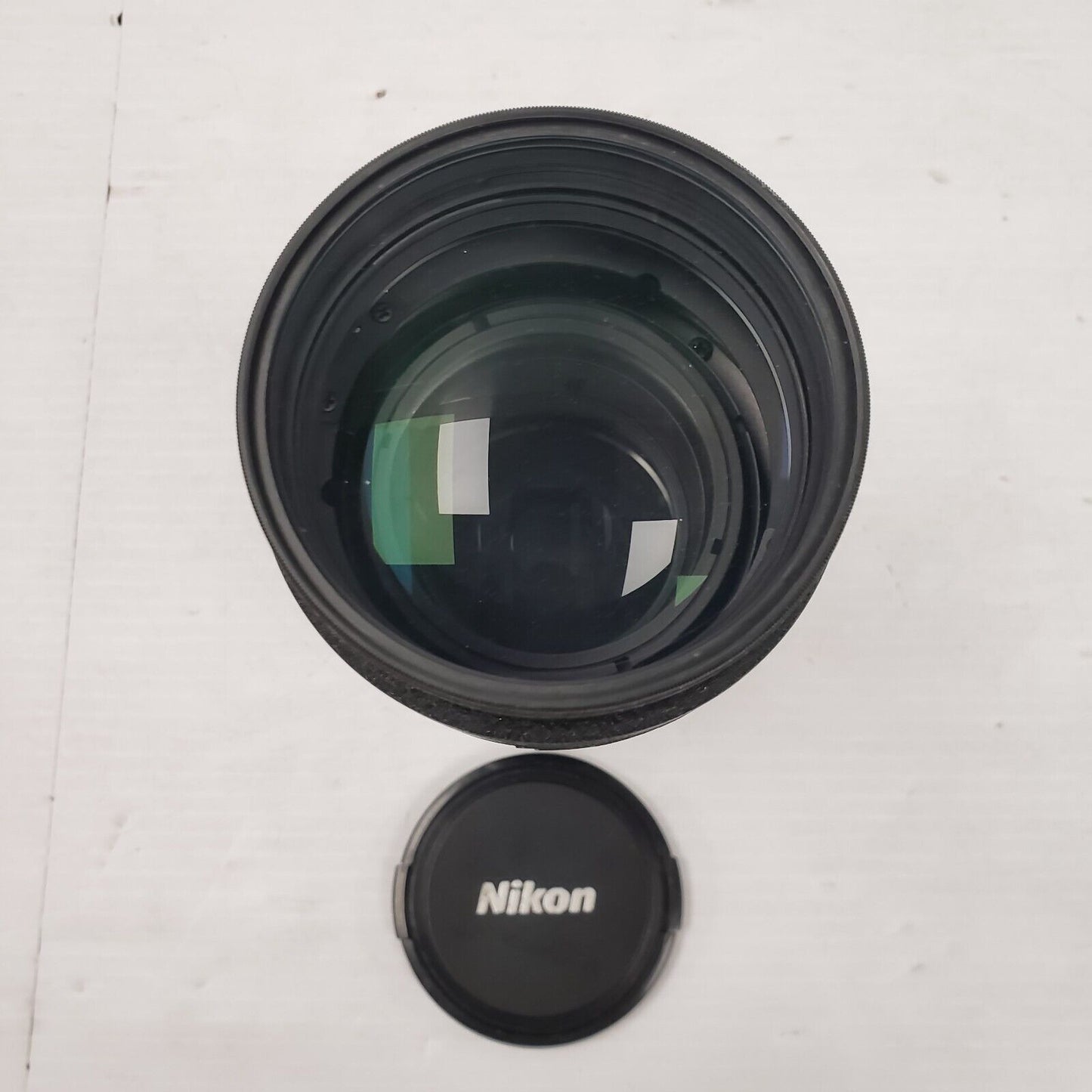 (I-34751) Nikon AF Nikkon 80-200mm Lens