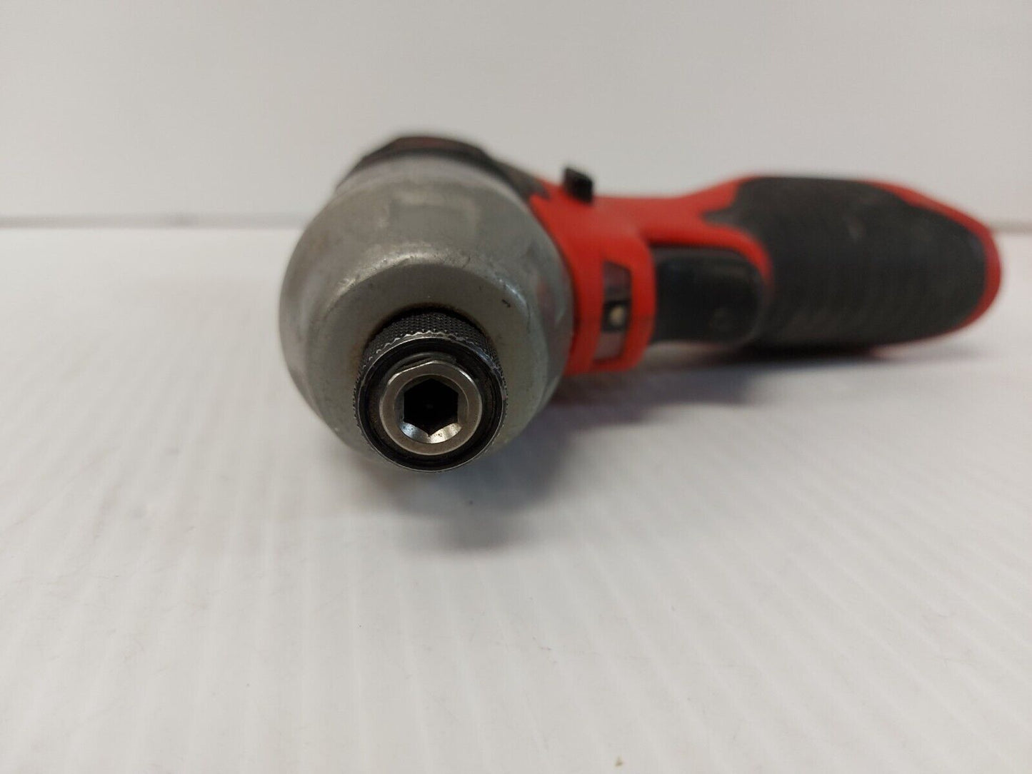 (N81759-6) Milwaukee 2462-20 Impact Drill