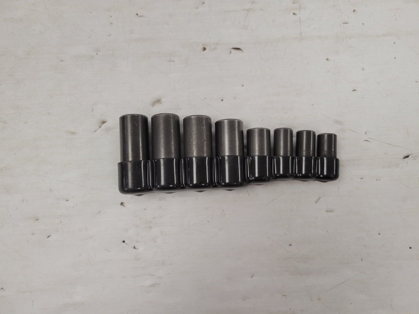 (68321-4) Lisle LI70500 Socket Set