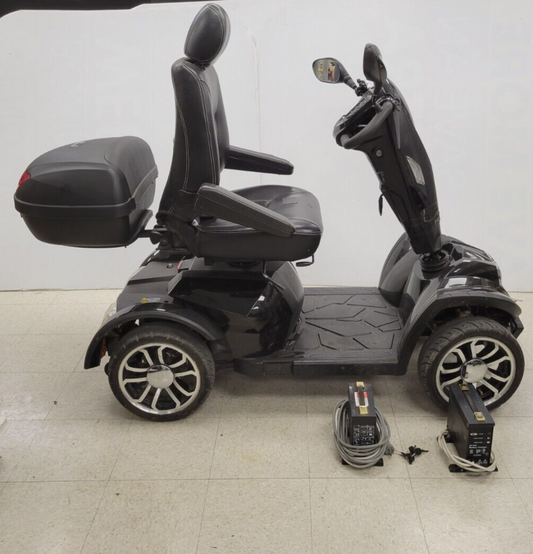(65274-1) Cobra GT4 Heavy Duty Mobility Scooter