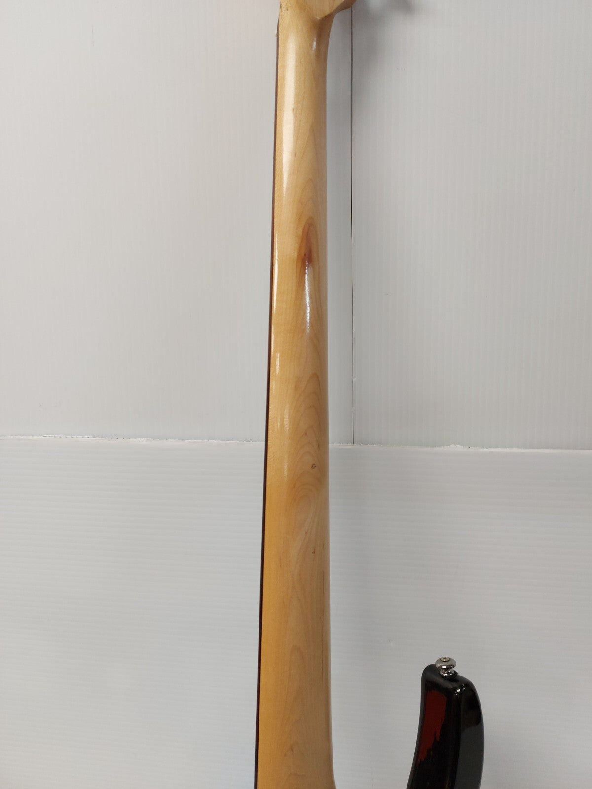 46700984