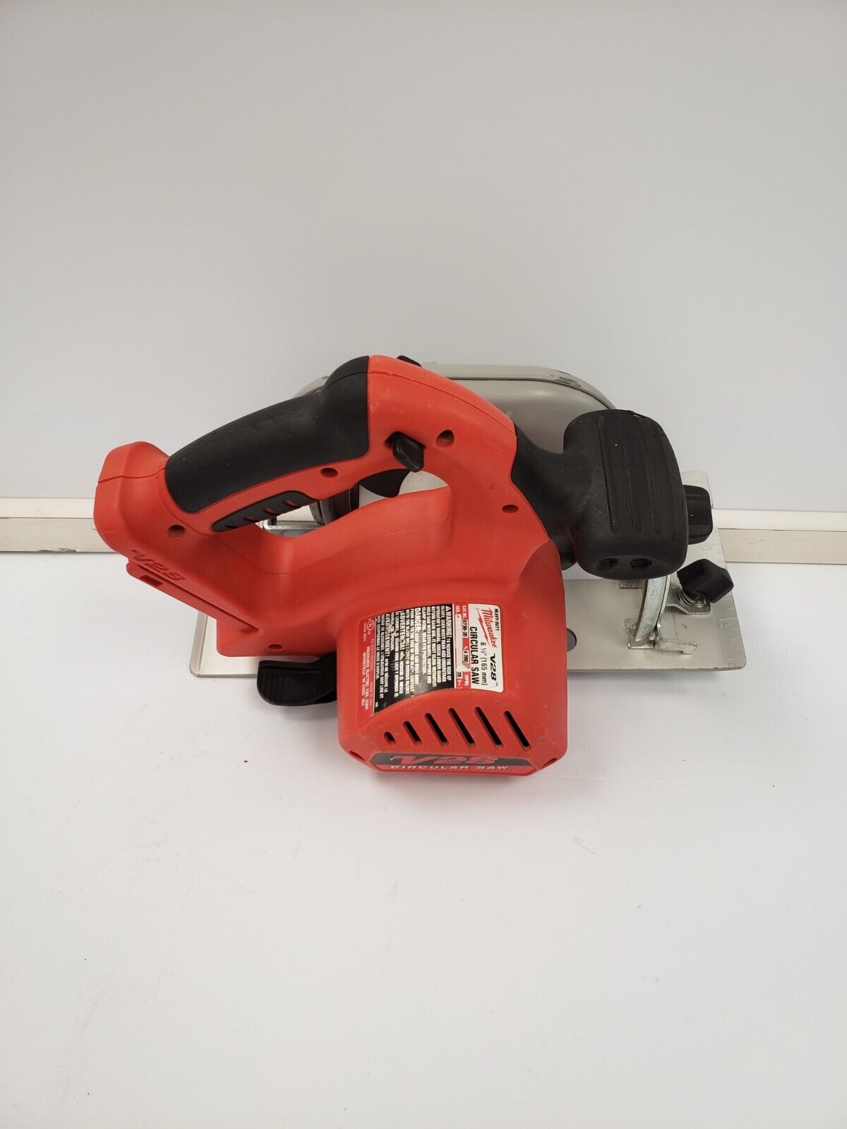 (70724-3) Milwaukee 0730-20 Circular Saw