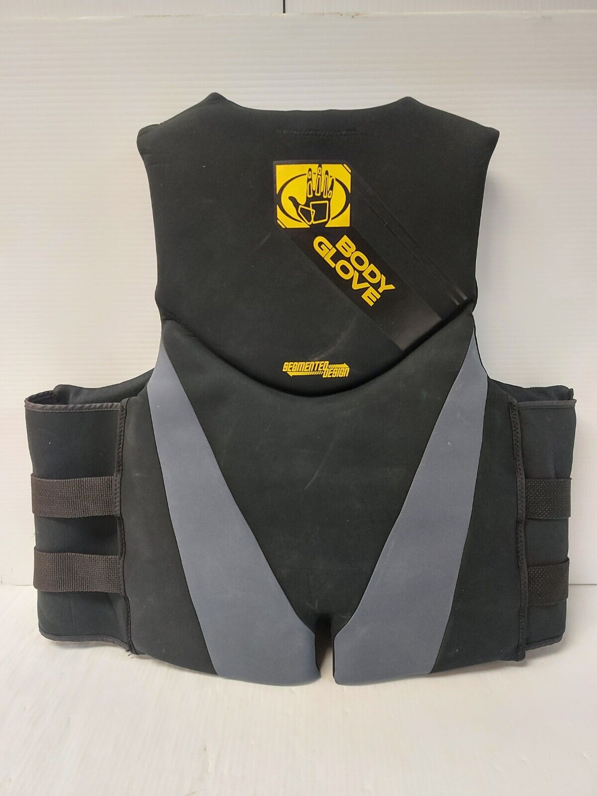 (N86375-3) Body Glove BGB16009 Life Jacket Sz: 2XL Mens