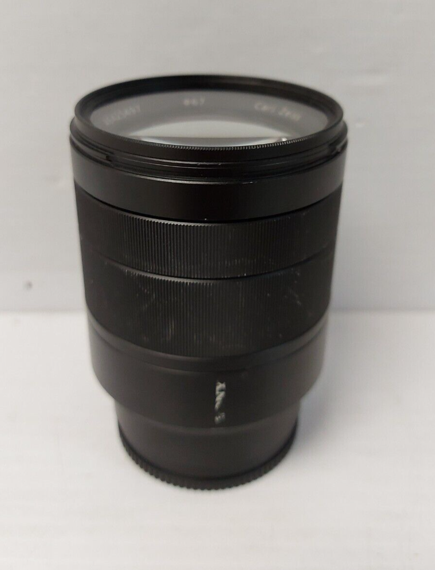 (N81829-1) Sony SEL247OZ Optical Steady Shot Lens w/ cover
