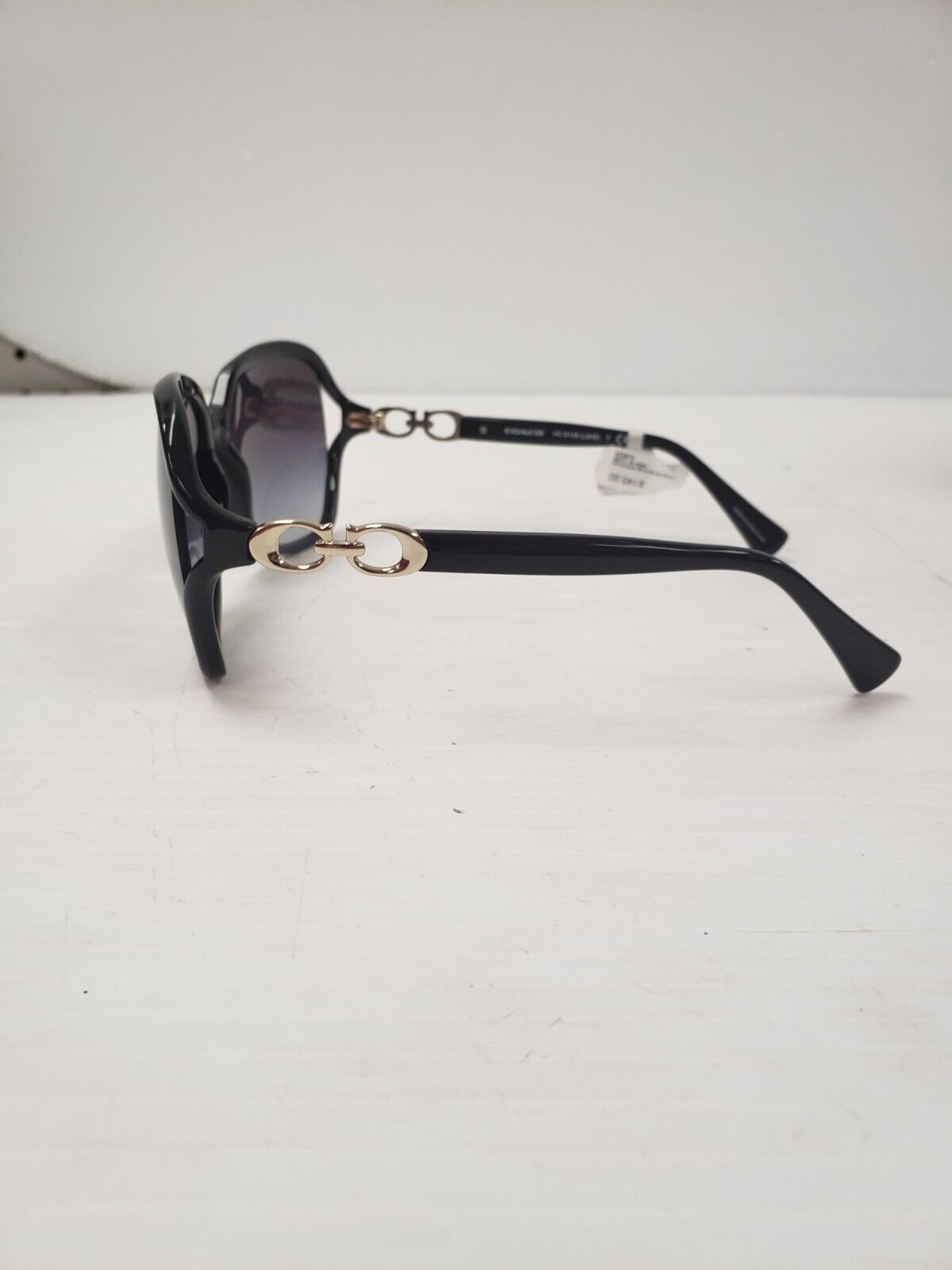 (59099-1) Coach HC8145 Sunglasses