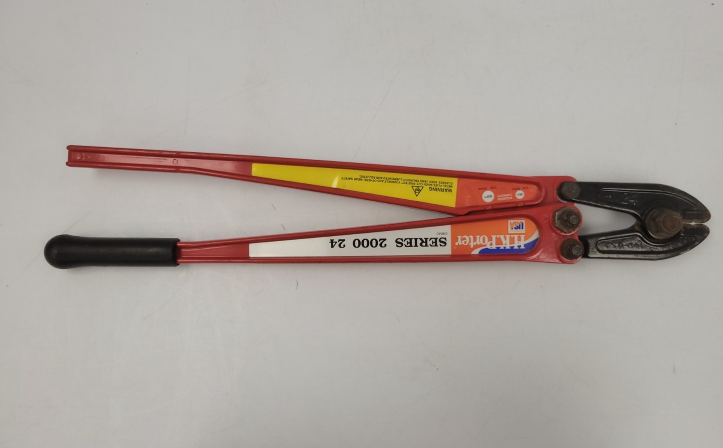 47018086