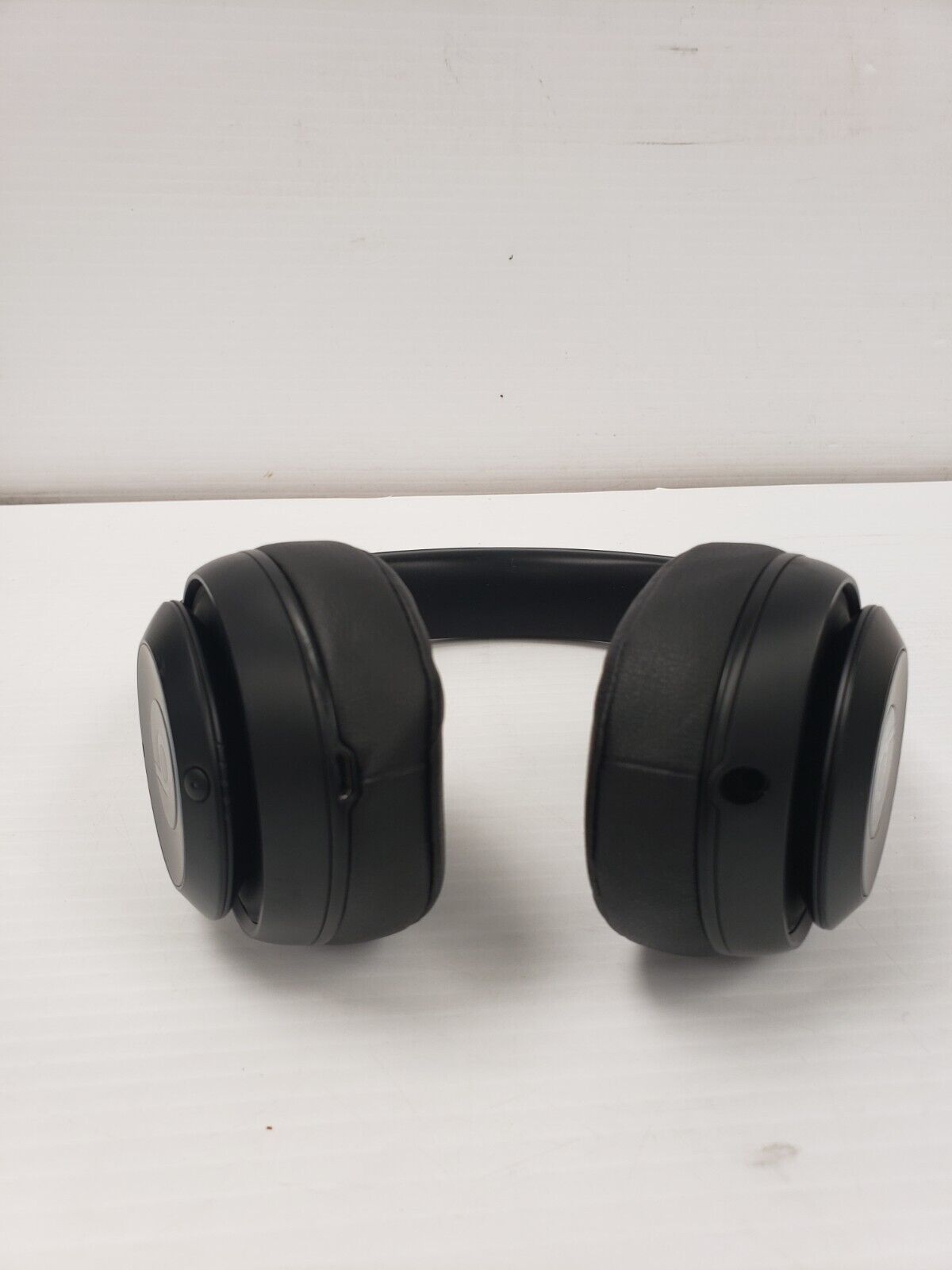 (42013-1) Beats Studio 3 Wireless Headphones