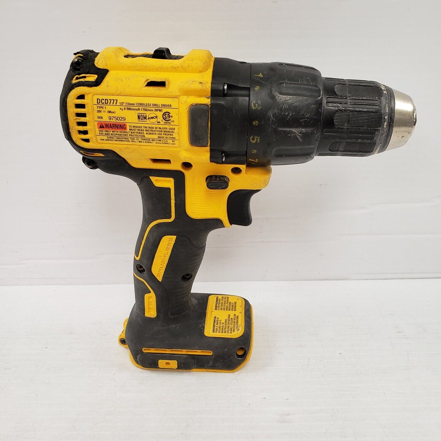 (31634-1) Perceuse Dewalt DCD777