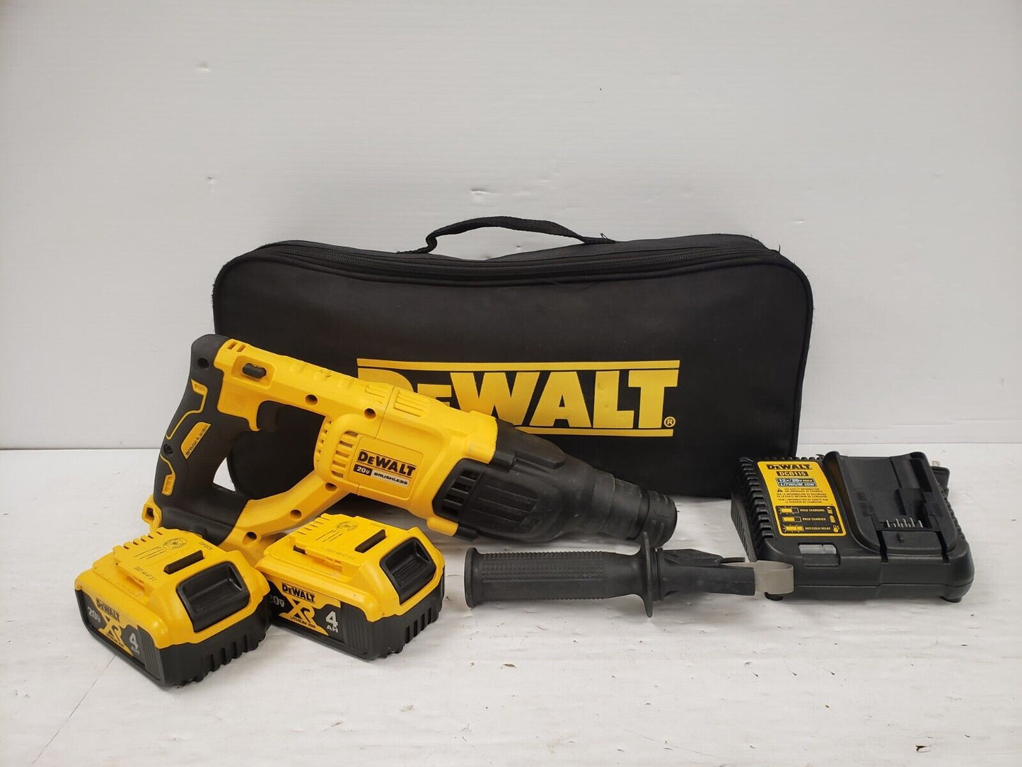 (67756-1) Dewalt DCH133 Hammer Drill