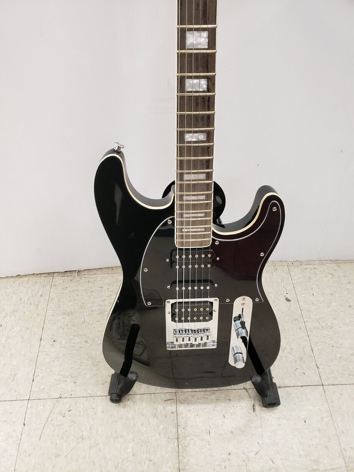 (64338-1) Kononykheen Breed Thirty Eight Guitar