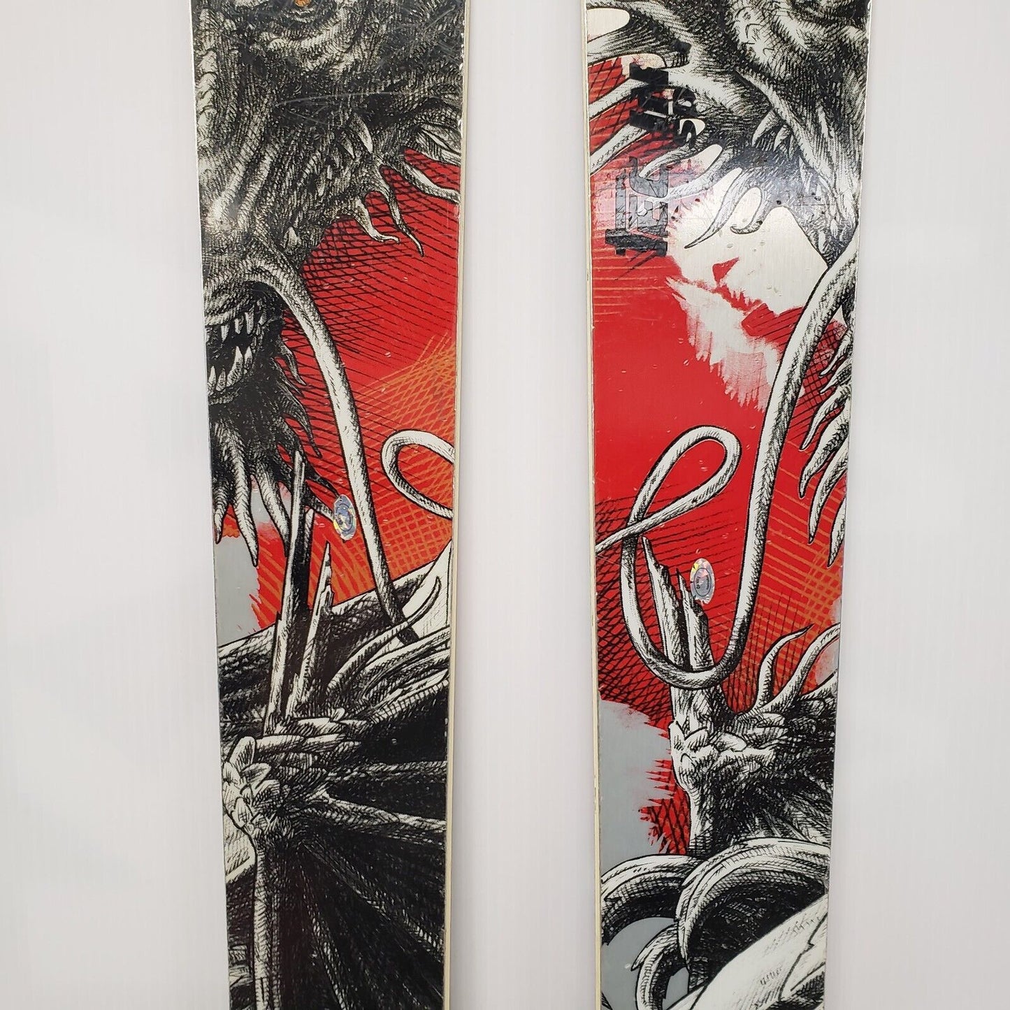 (55586-1) Volki G1 112412 Skis-70cm