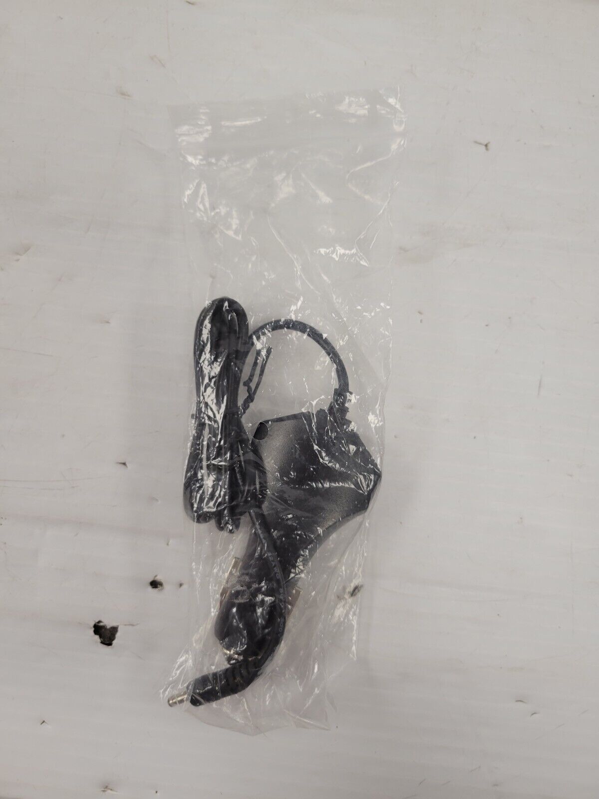 (64986-1) Solidrf Cellphone Signal Booster