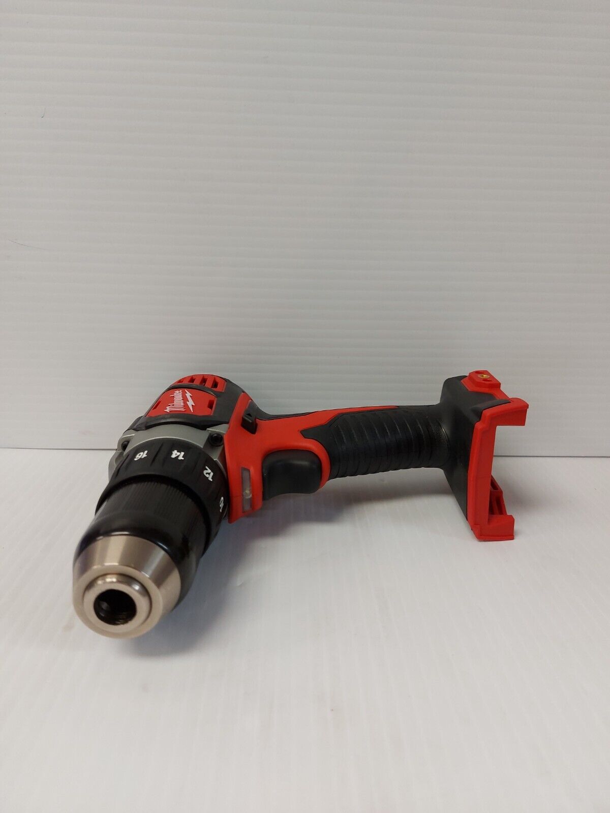 (N86181-1) Milwaukee 2606-20 Drill