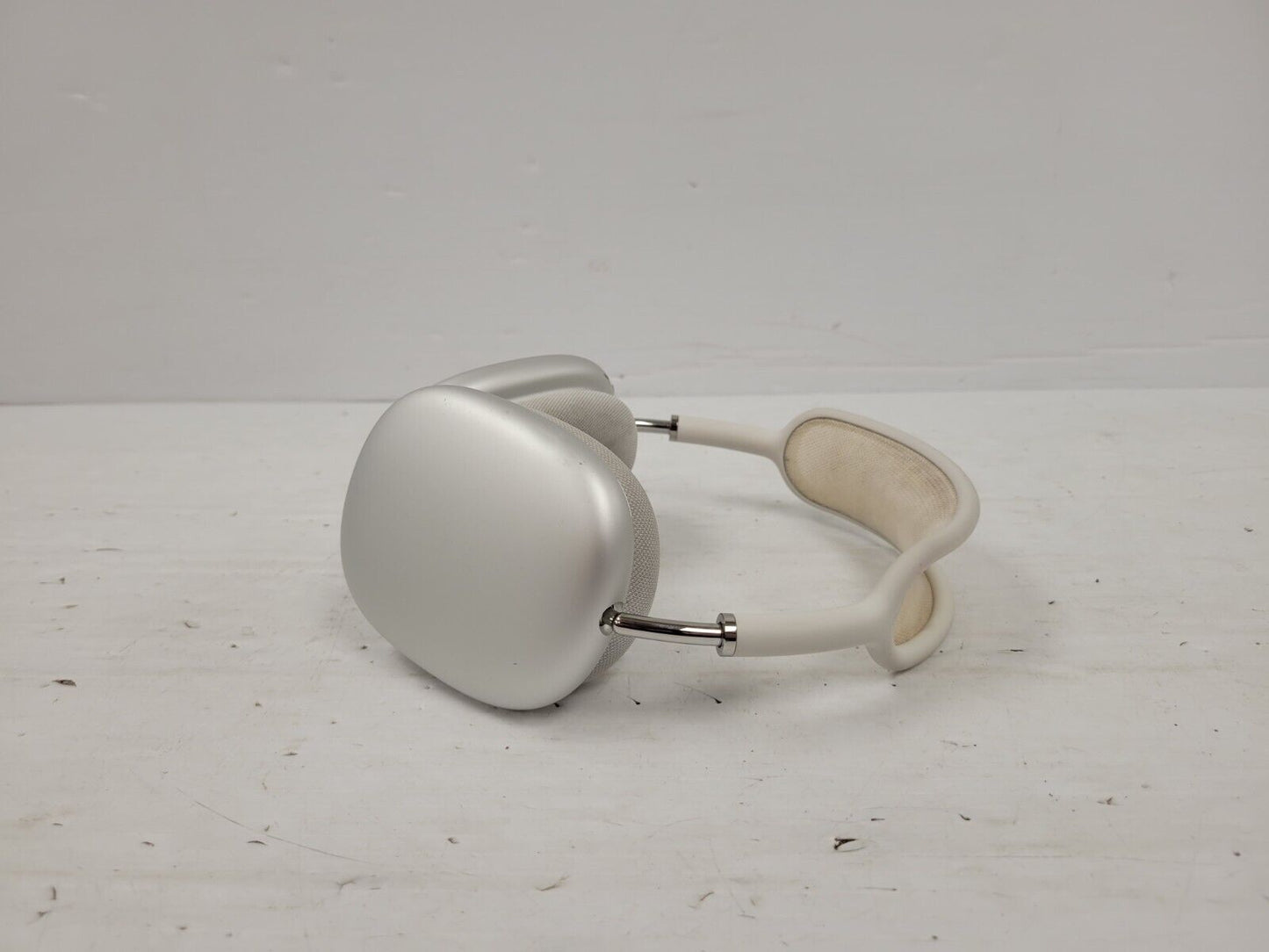 (68271-1) Apple A2095 Headphones