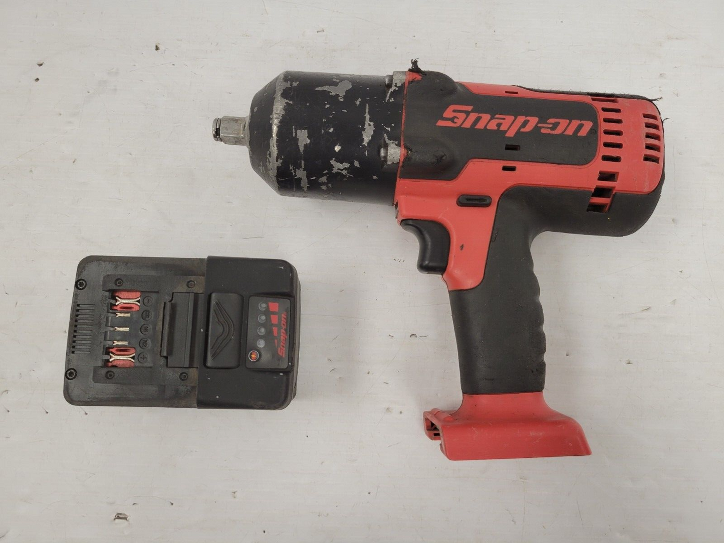 (64074-1) Snap On CT8850 Impact Wrench