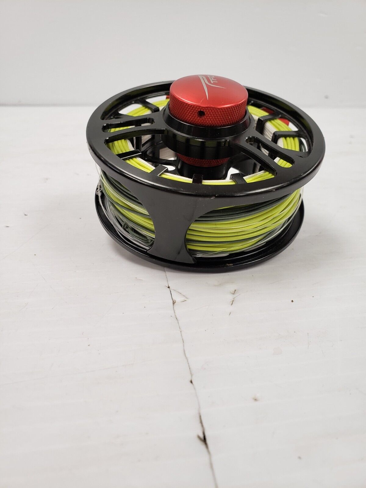 (64561-4) TFO NV2 Fishing Reel