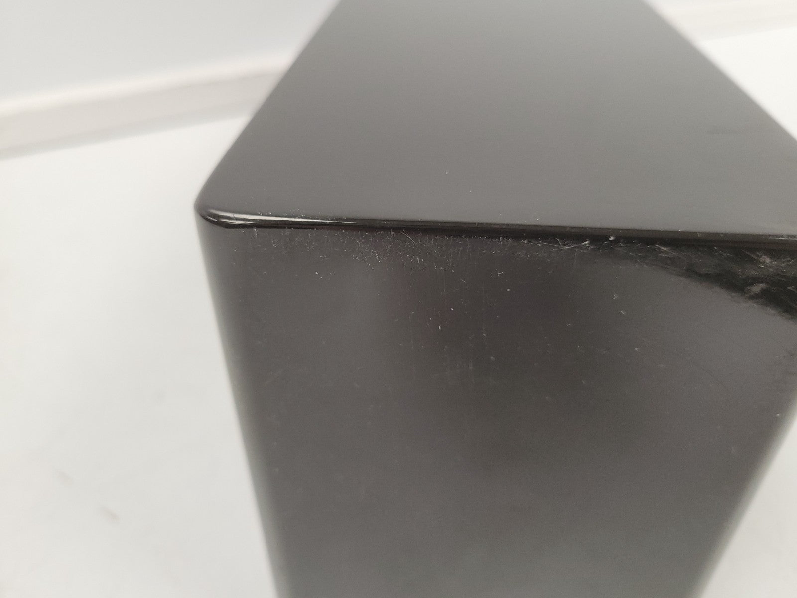 47100918