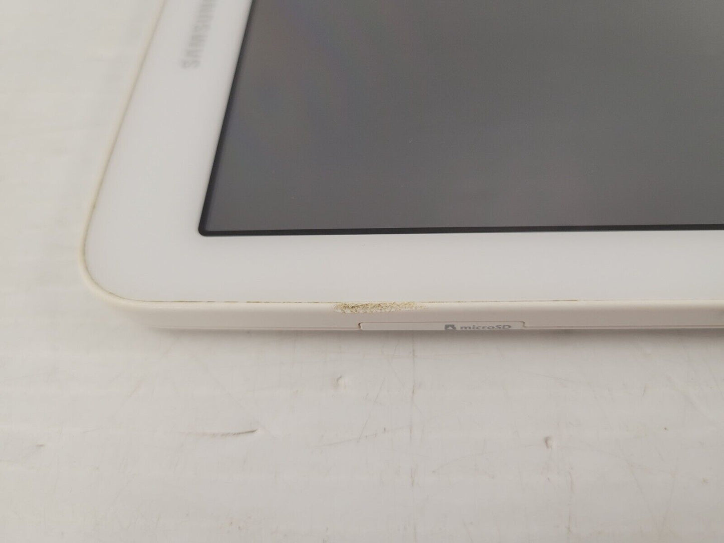 (63530-3) Samsung SM-T113 Galaxy Tab E Lite - 8 GB