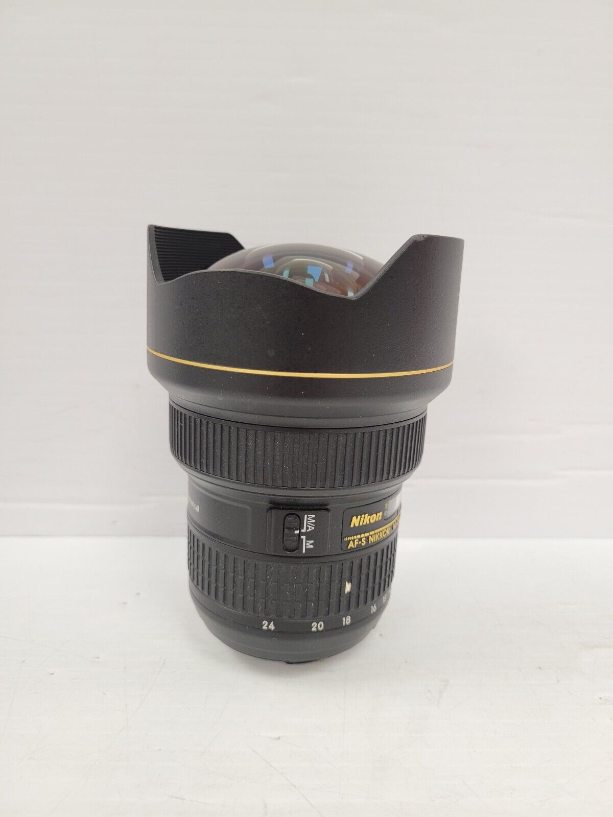 (59302-1) Nikon Lens 14-24mm