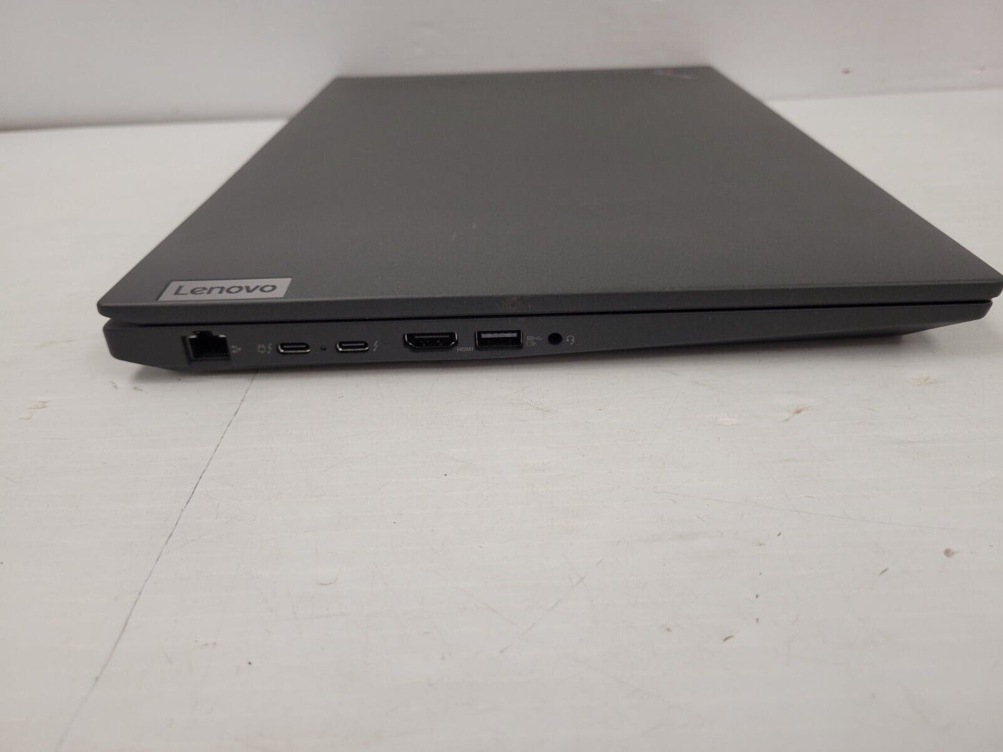 (55728-1) Lenovo 21BUSITQ00 Laptop