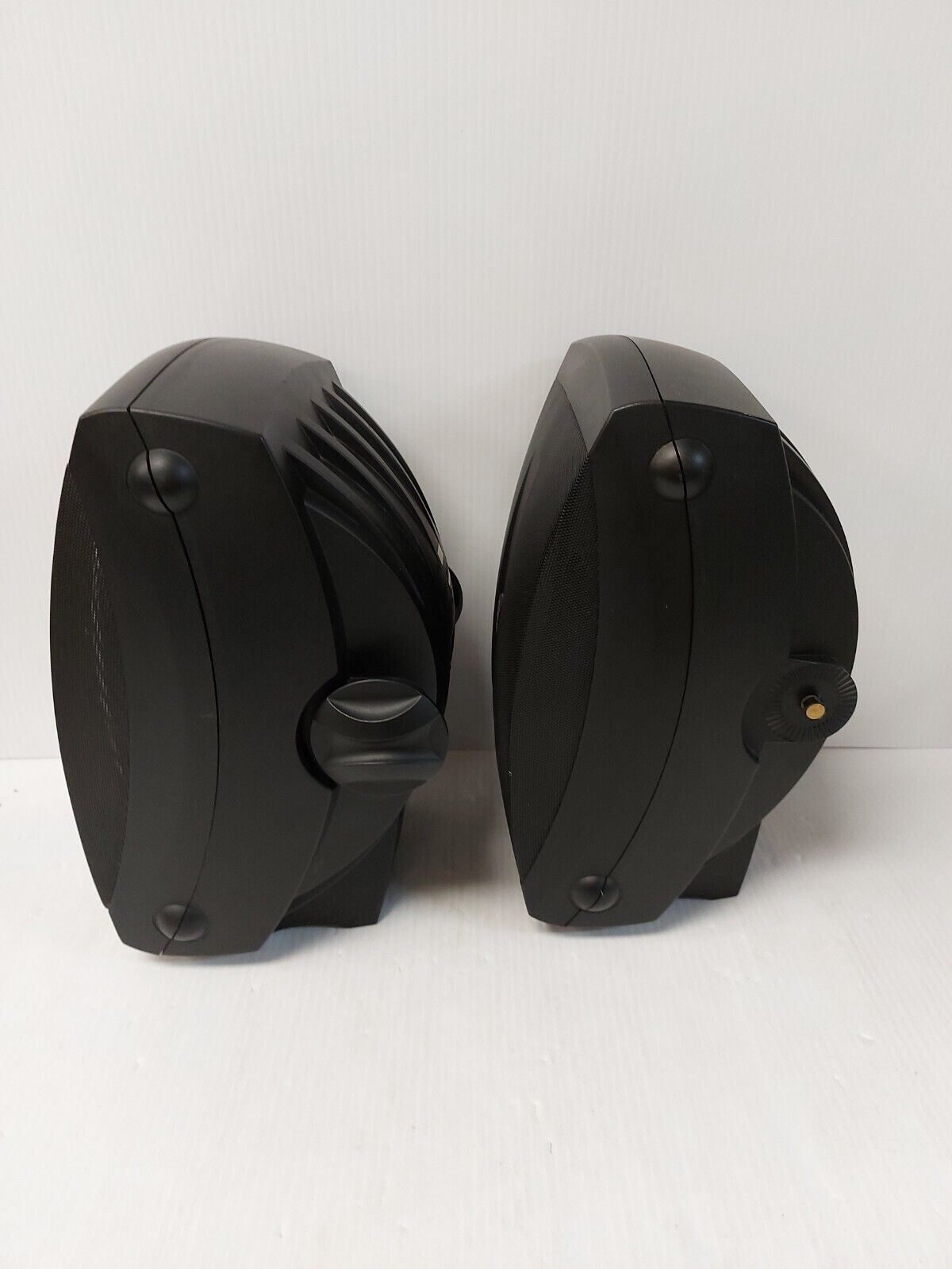 (N84600-2) Yamaha NS-AW350 Speaker Set