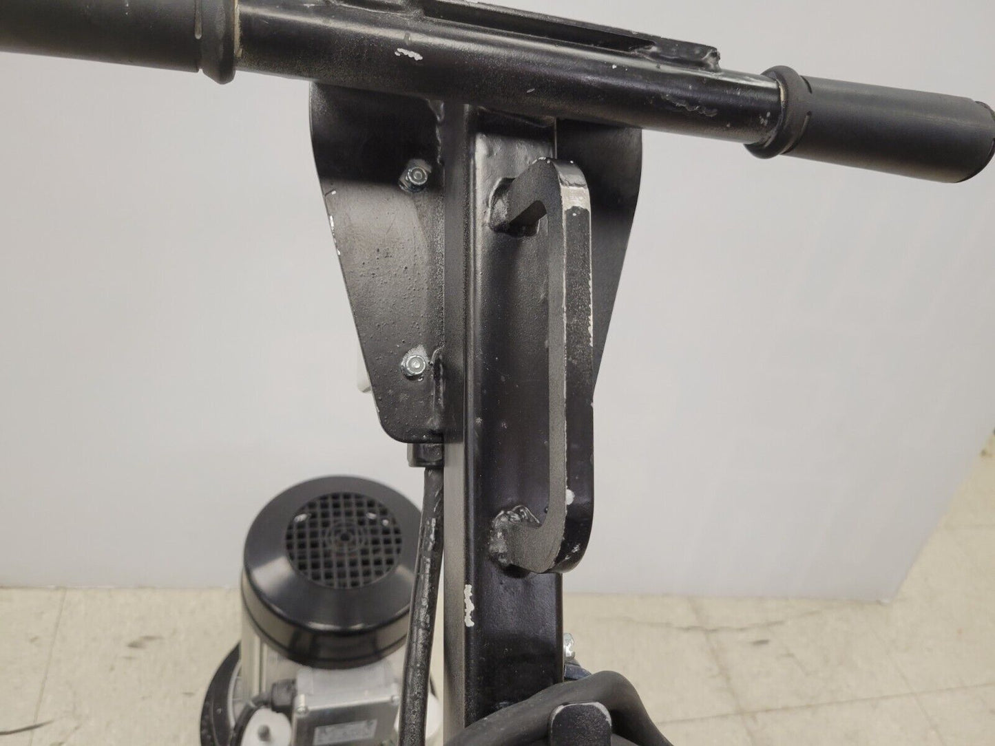 (I-35665) EDCO TL-9 Floor Grinder