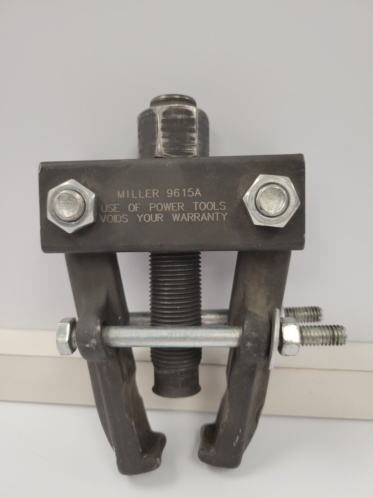 (70023-1) Miller 9615A  Puller