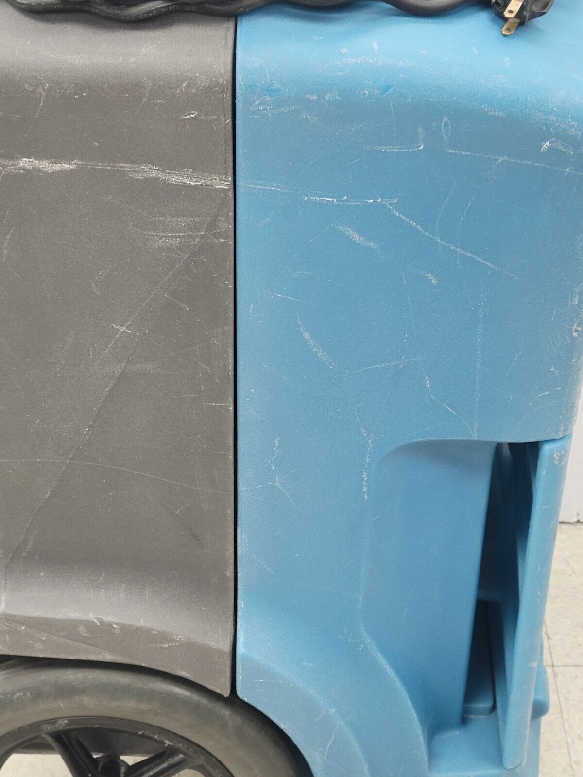 (66823-1) Driez F292 Dehumidifier