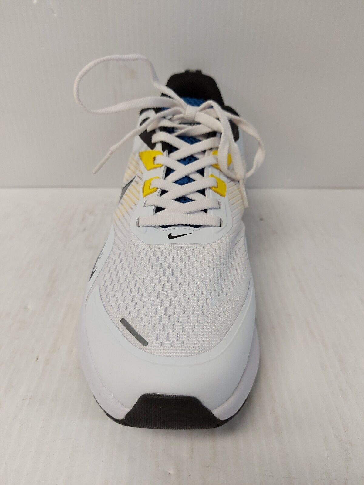 (N85063-1) Nike DA9836-101 Mens Runners