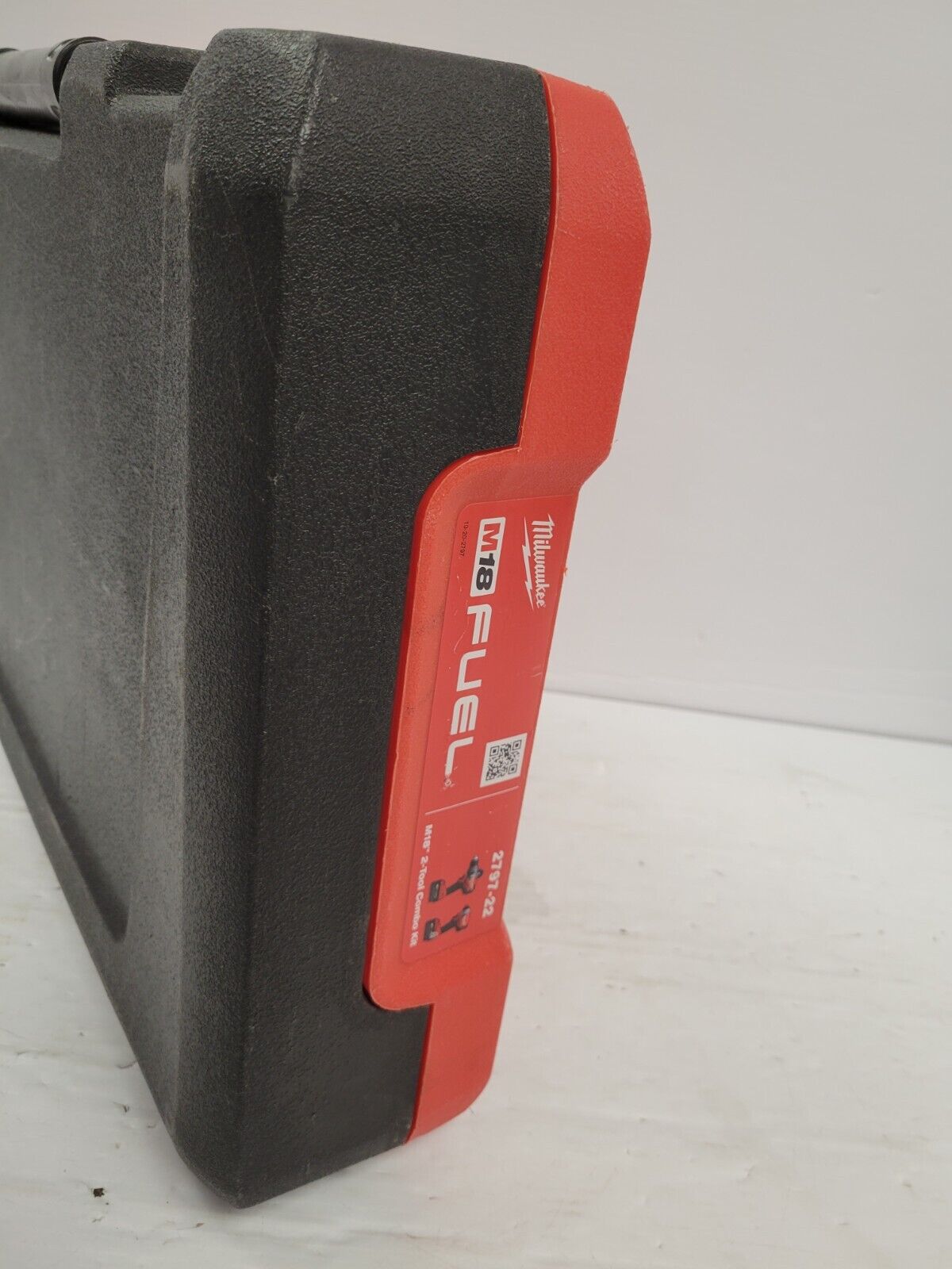 (I-35988) Milwaukee 2797-22 Case