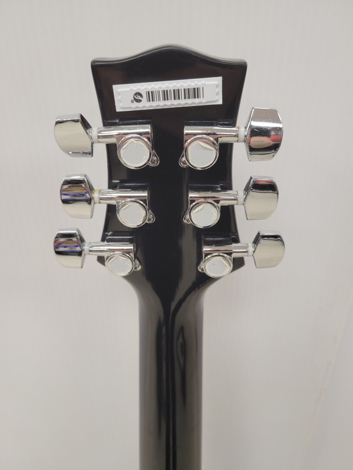 (66783-1) Silverstone Electric Guitar