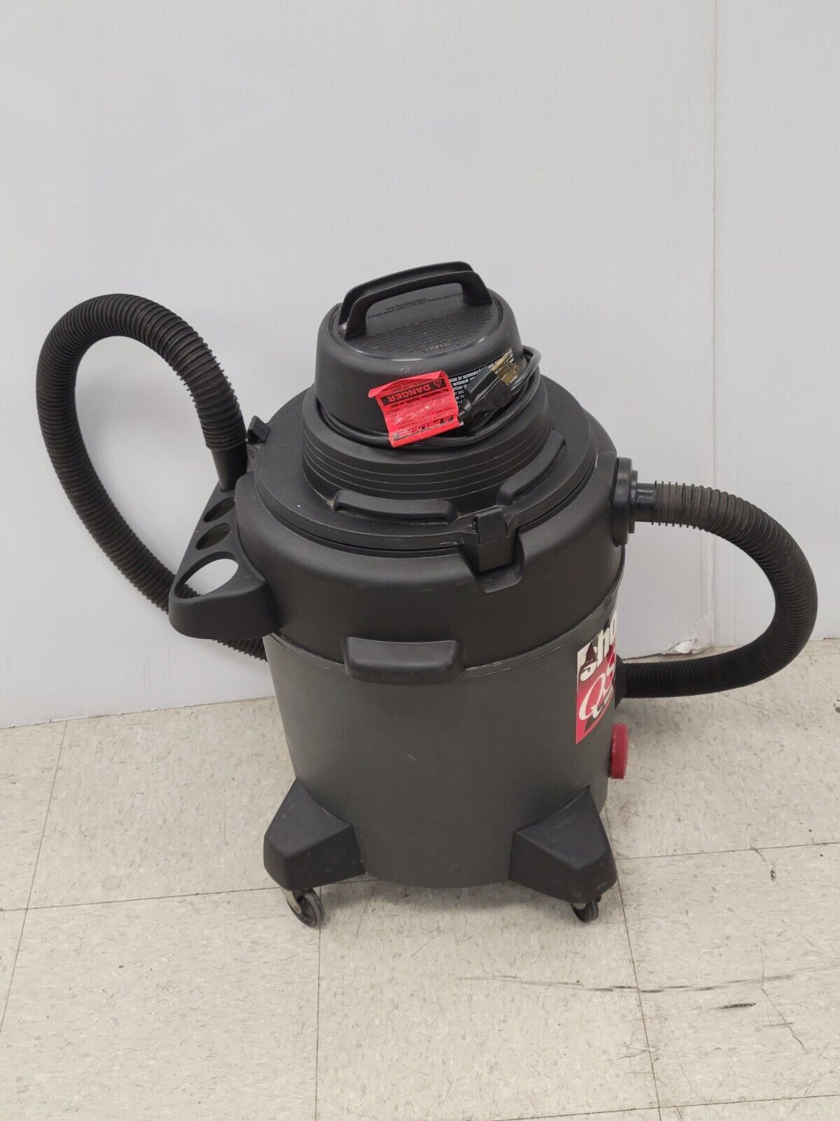 (61548-2) Shop Vac QSP8 Vacuum