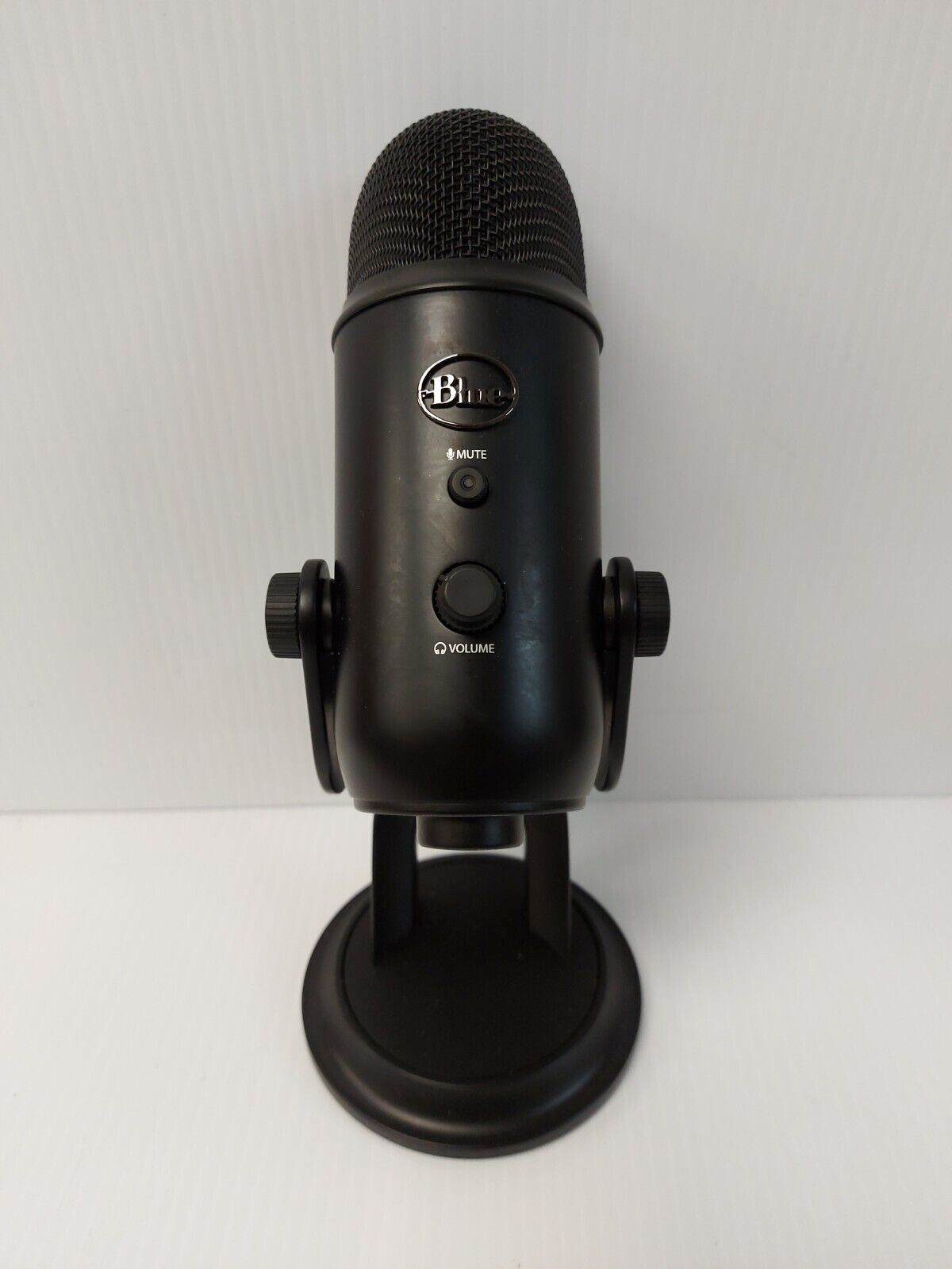 (N82522-8) Blue A00132 Microphone