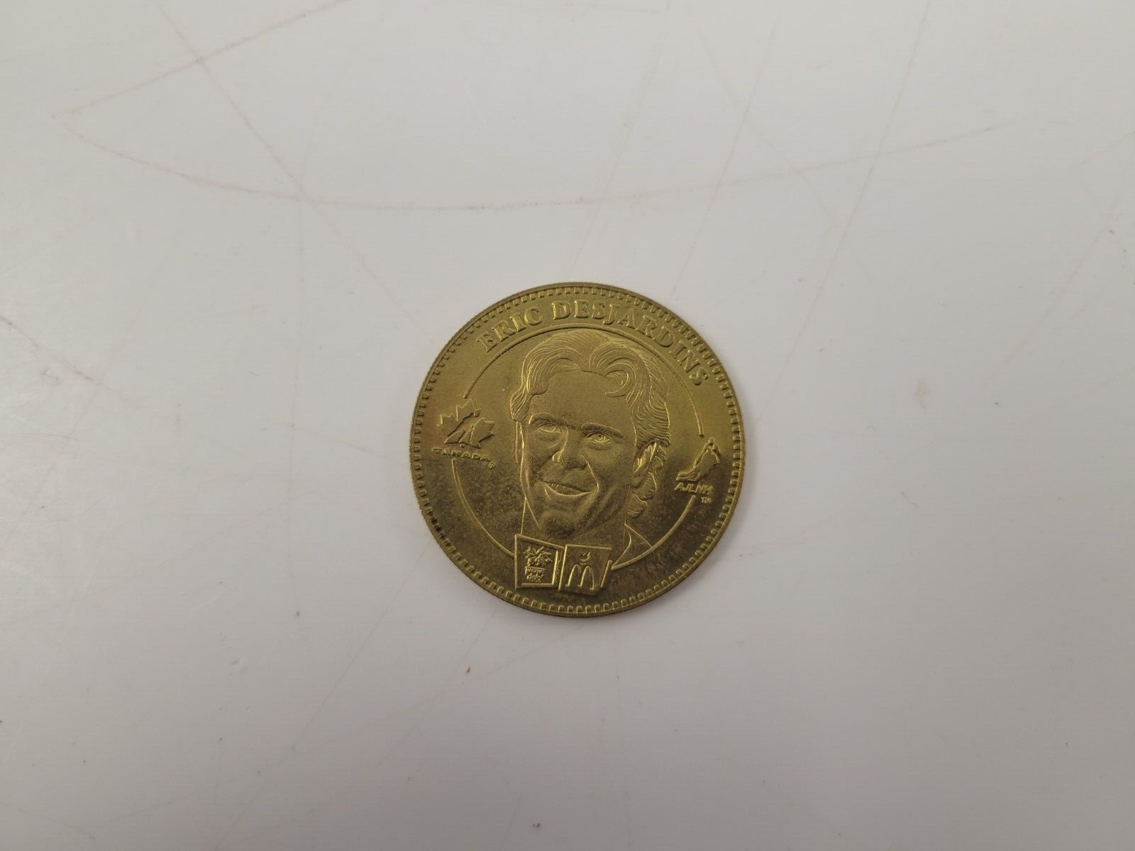 44032992