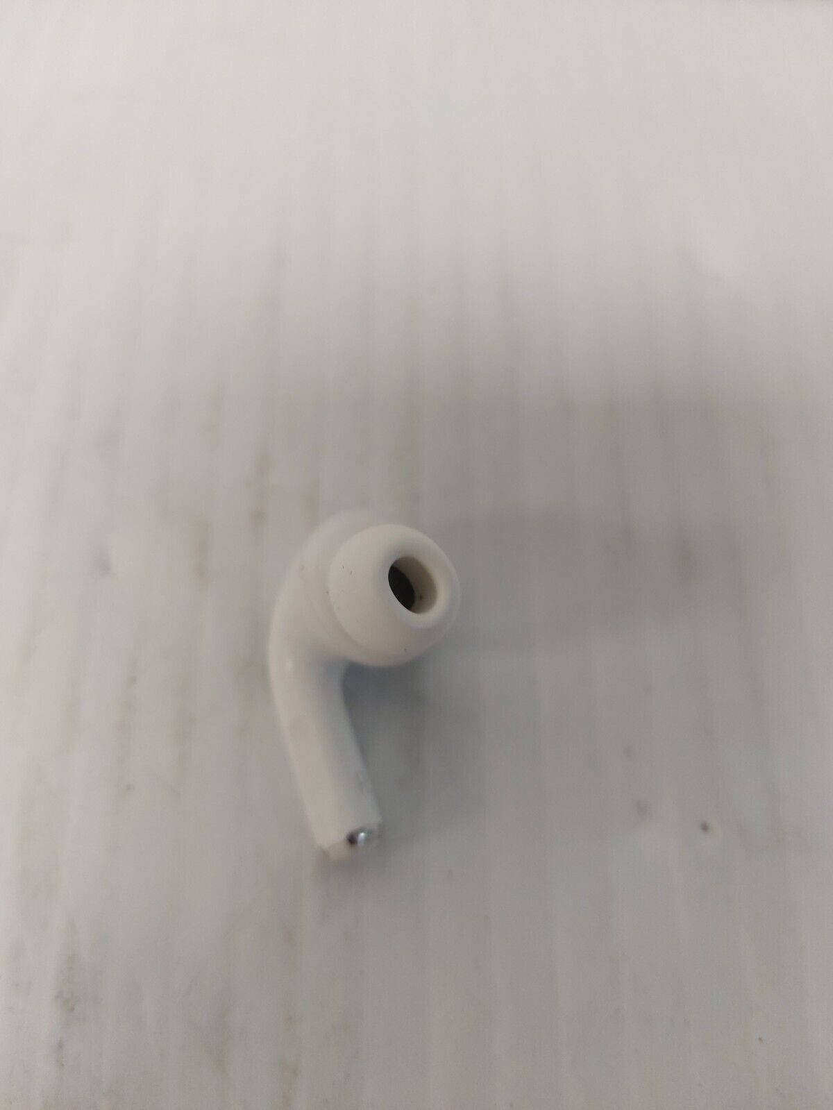 (N86603-3) Apple A2190 Gen 2 Pro Airpods