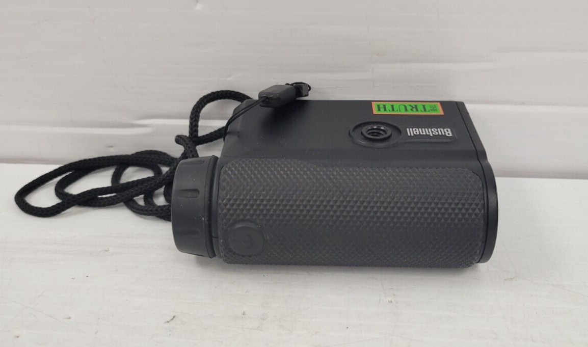 (56723-1) Bushnell 202342 Range Finder