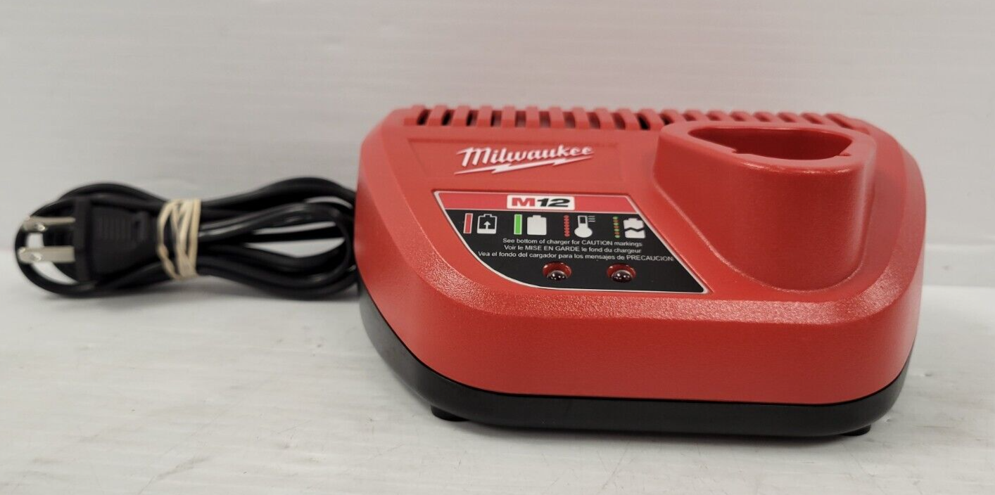 (56949-1 B) Milwaukee 48-59-2401 Battery Charger