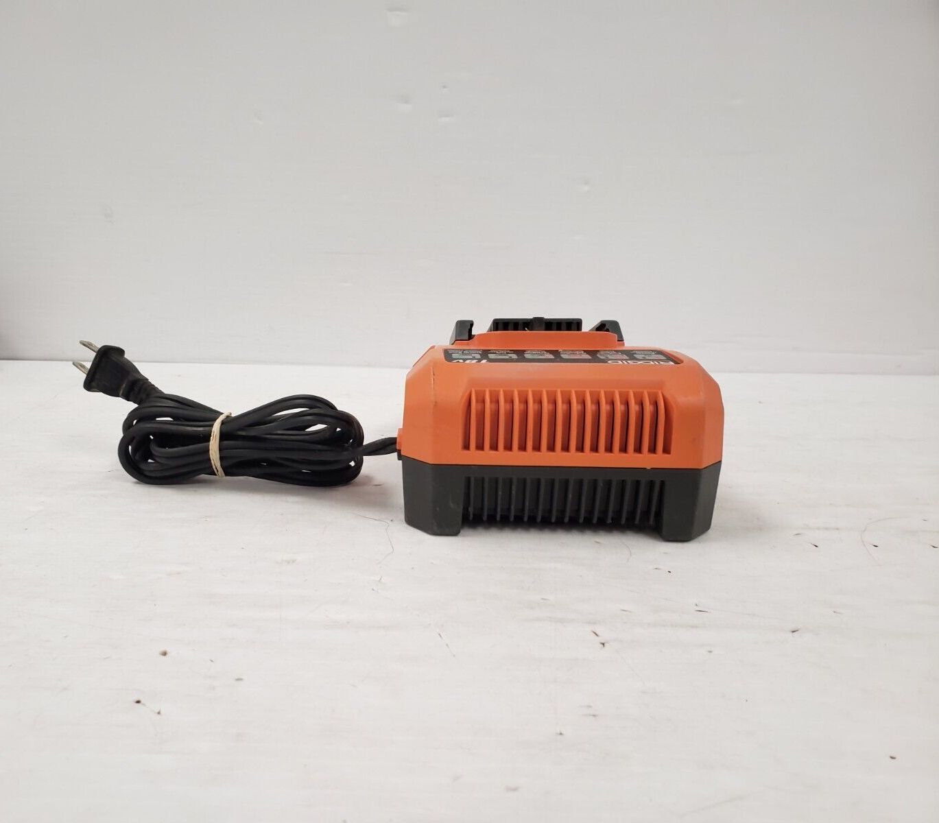 (60964-4) Ridgid R86116 Drill