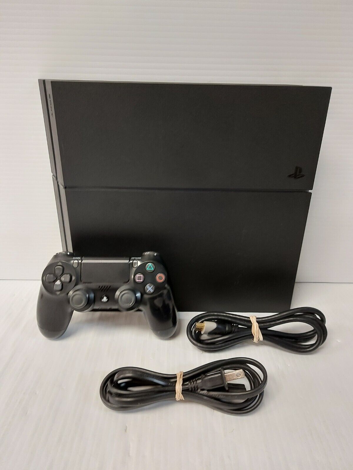 (N85986-1) Sony CUH-1215A PlayStation 4 500GB