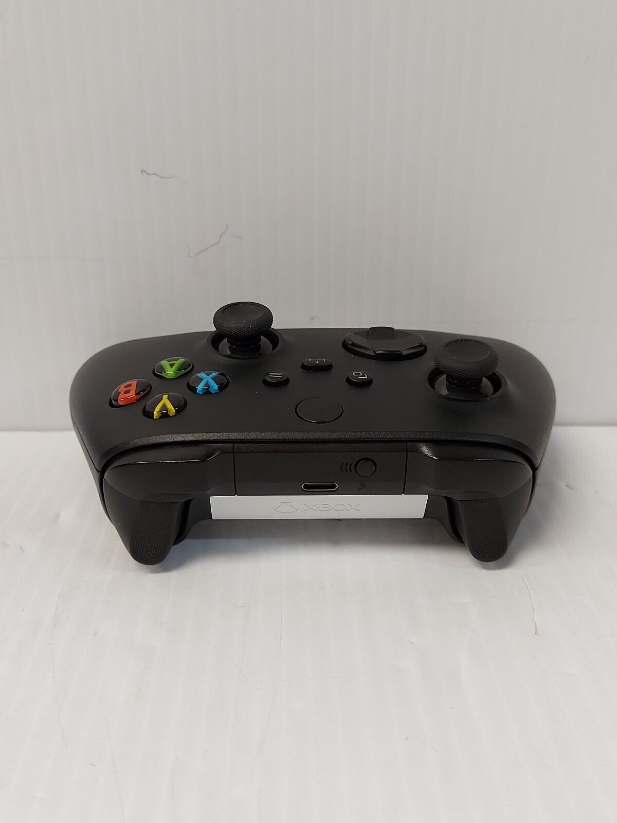 (N81528-3) Microsoft Xbox One Controller