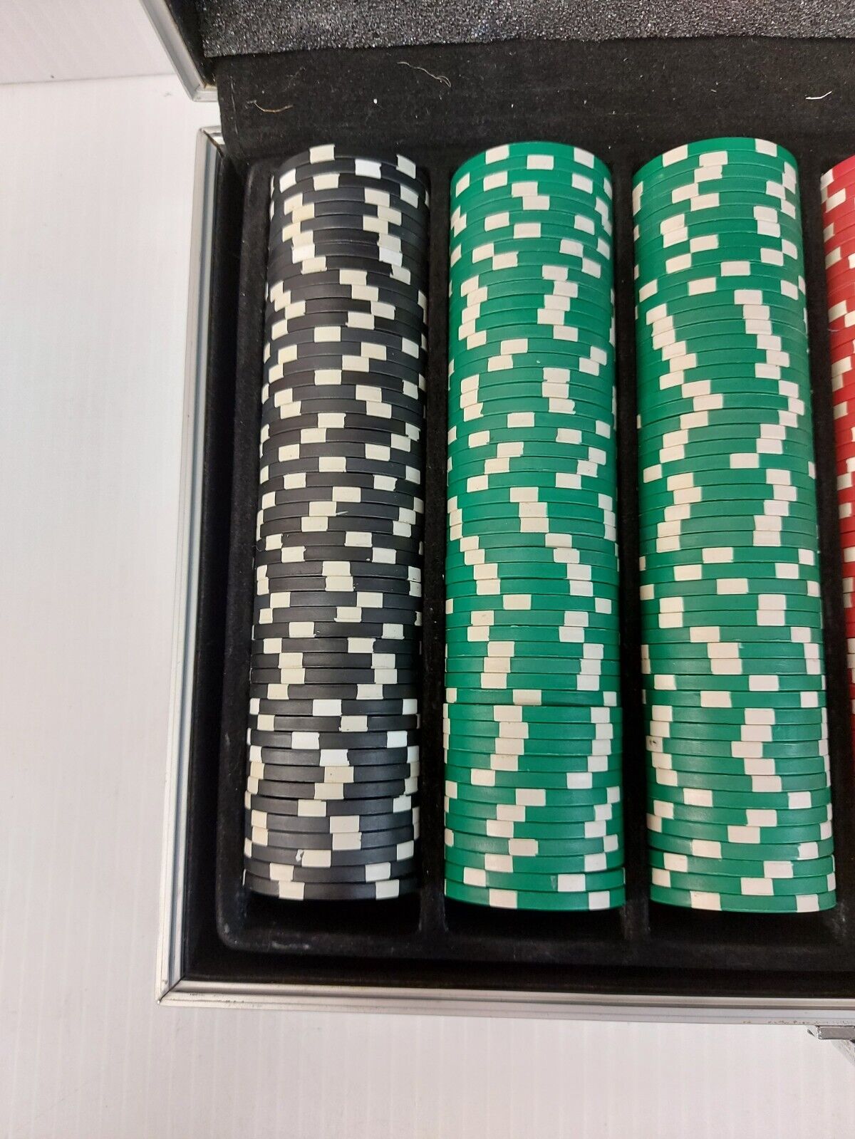 (N82359-1) Unbranded 500pc Poker Set